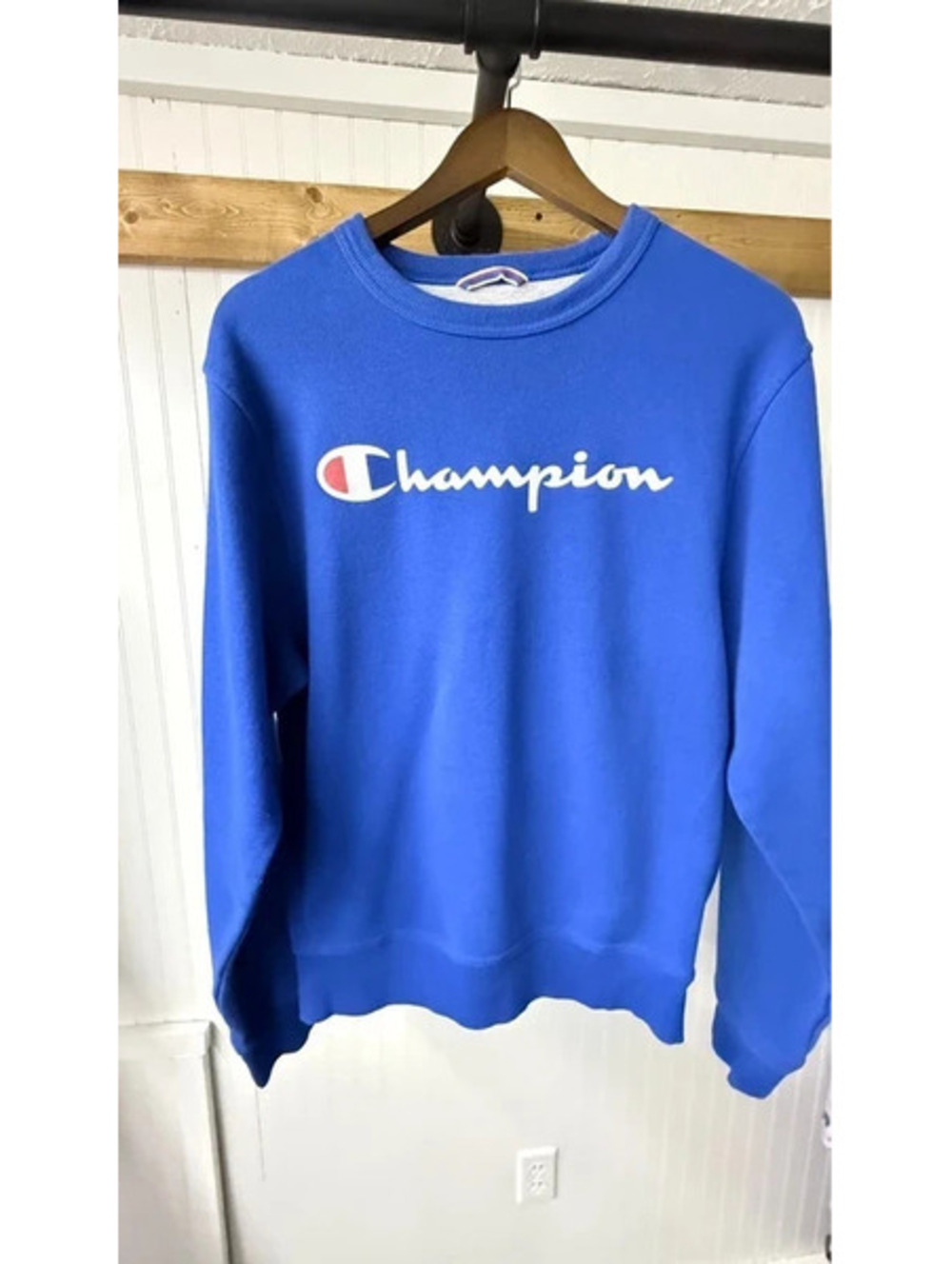 Champion crew neck sweater royal blue small